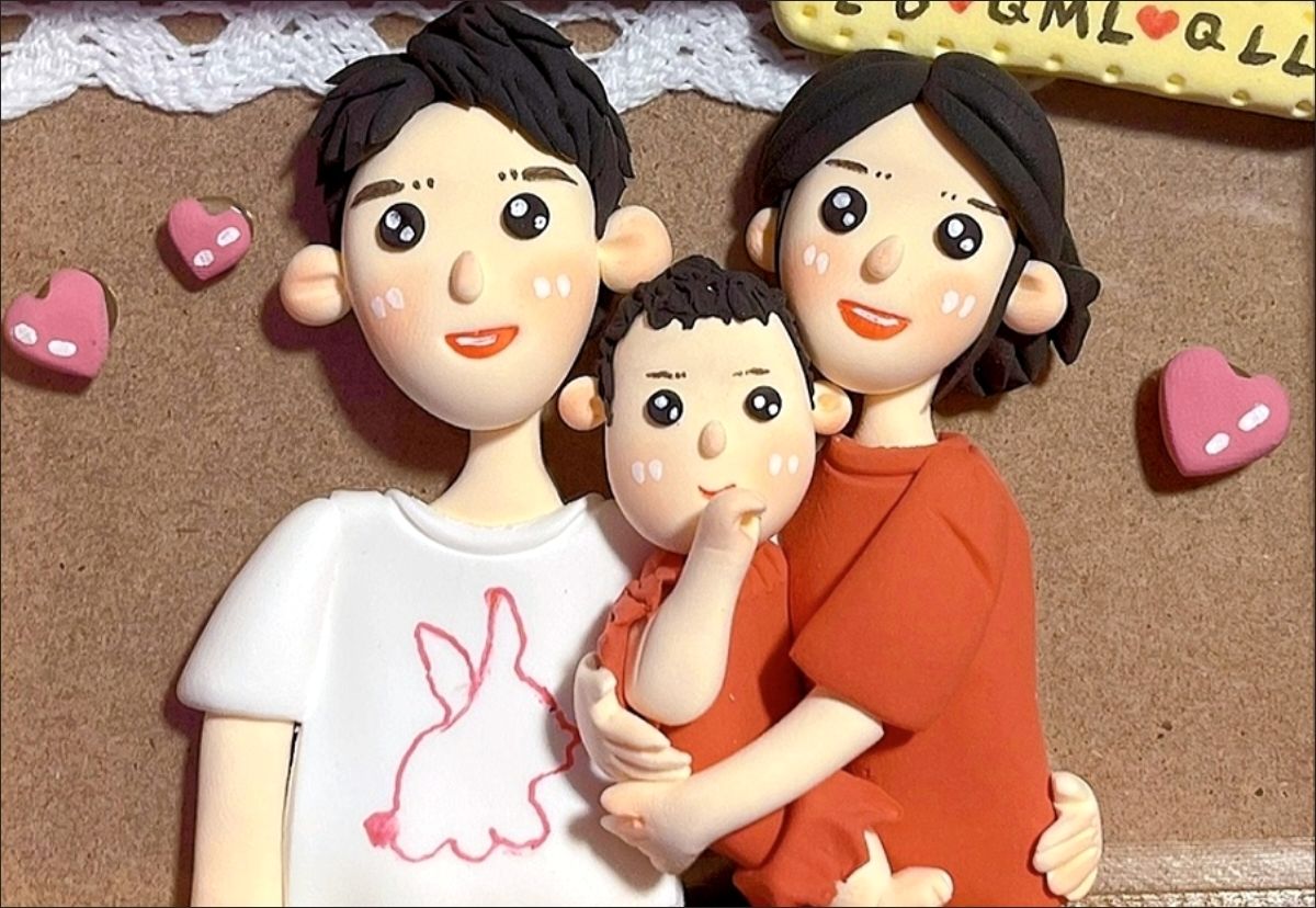 Custom Clay Cartoon Figurine Photo Frames Fmaily